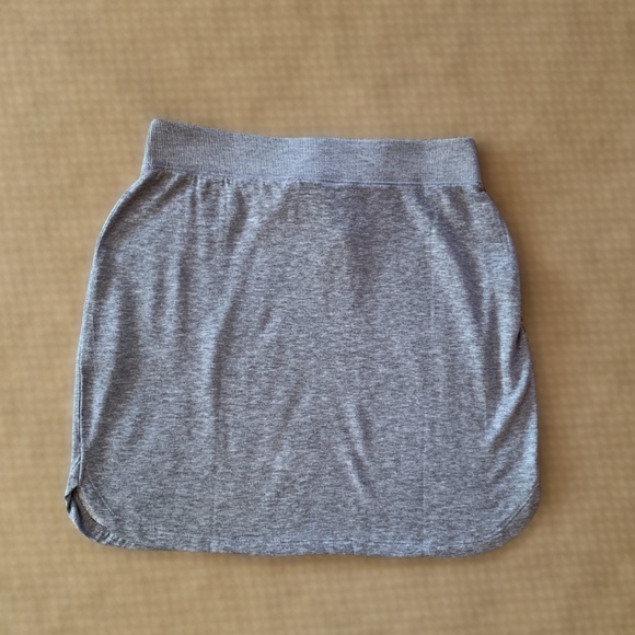 NWOT Sonoma Gray French Terry Pull-On Skirt - Picture 3 of 8